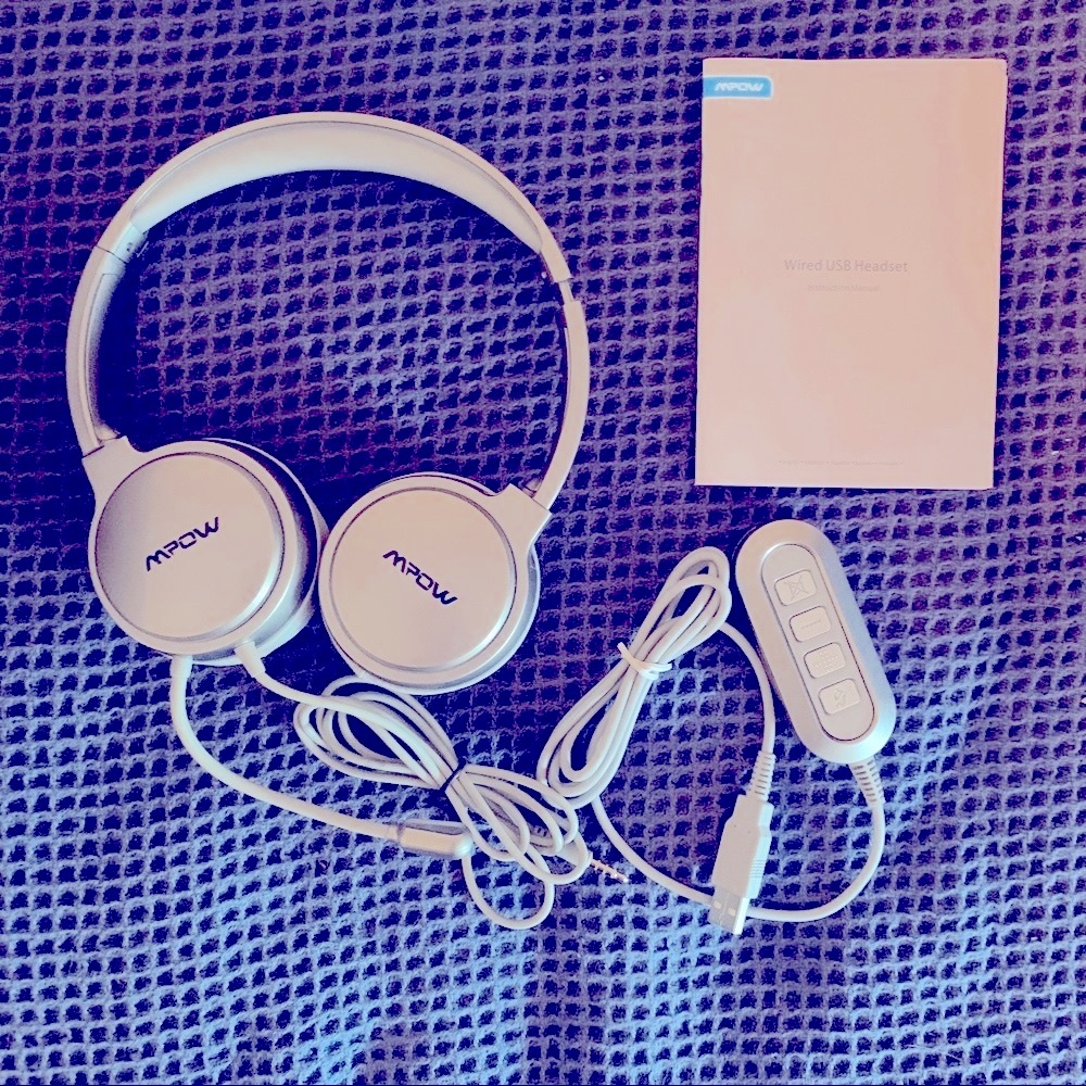 USB Headset - Picture 3 of 5